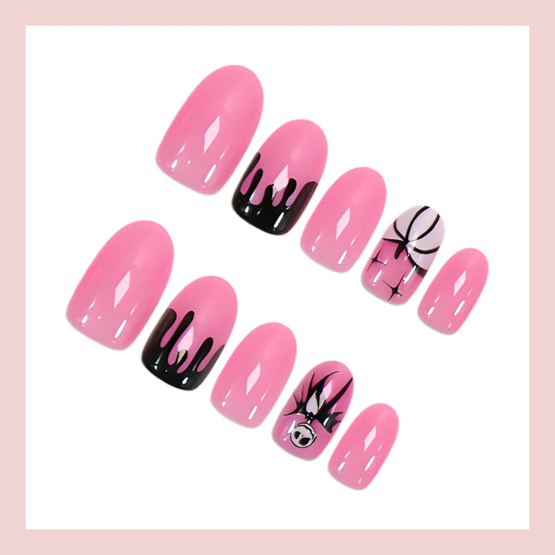 Kunstnagelset mit einzigartigen Halloween-Designs Karnz
