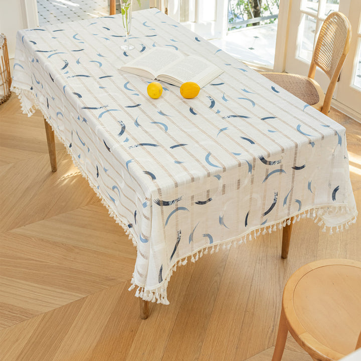Dekorative Quasten Tischdecke