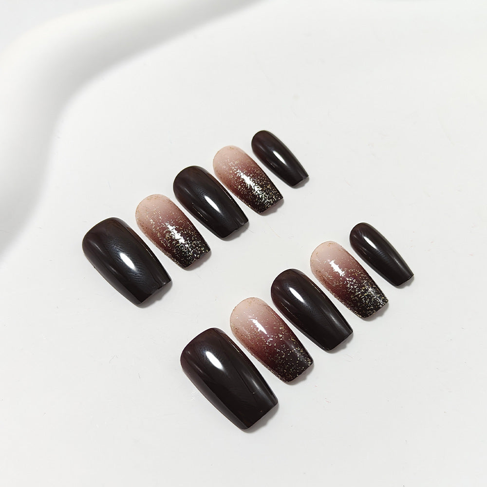 Kunstnägel mit Glitzer-Design Karnz