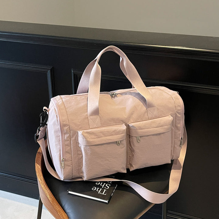 Vielseitige Sport-Reise-Duffletasche mit Mehrfachtaschen-Design Karnz