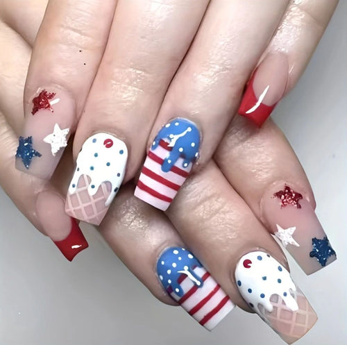 Festive Eiscreme Waffel Nagelkunst Karnz