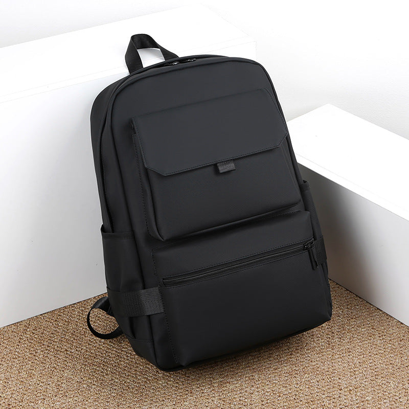 Schlanker Urbaner Rucksack Karnz