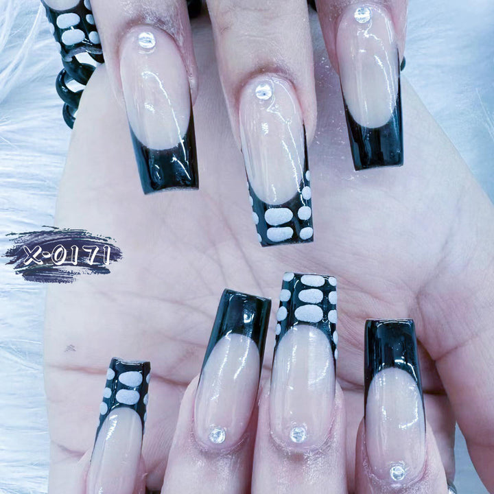 Künstlerisches Acryl-Nagelkunst-Set mit eleganten Punktdesigns