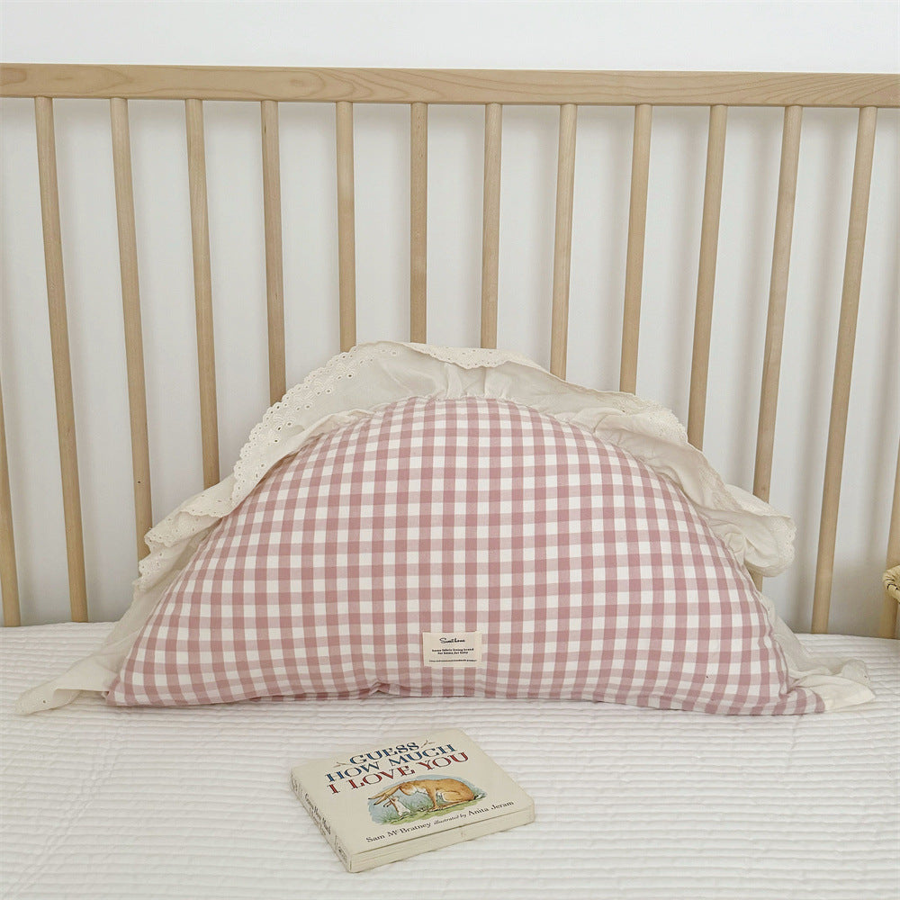 Rüschengingham-Kinderzimmer-Polsterkissen mit Bärenapplikation