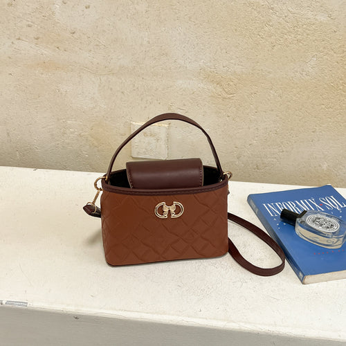 Moderne gesteppte Handtasche