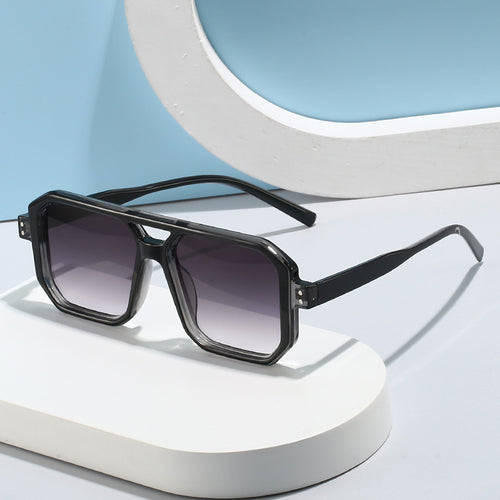 Damen modische Sonnenbrille im modernen achtkantigen Design Karnz