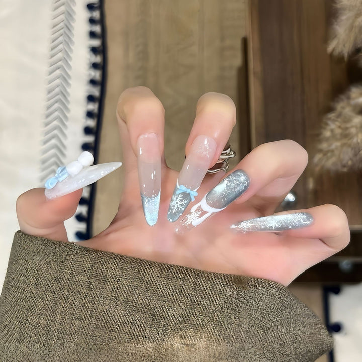 Kreative Nagelspitzen Karnz