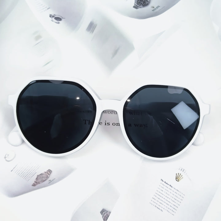 Damen Geometrische Sonnenbrille mit extravagantem Akzent Karnz