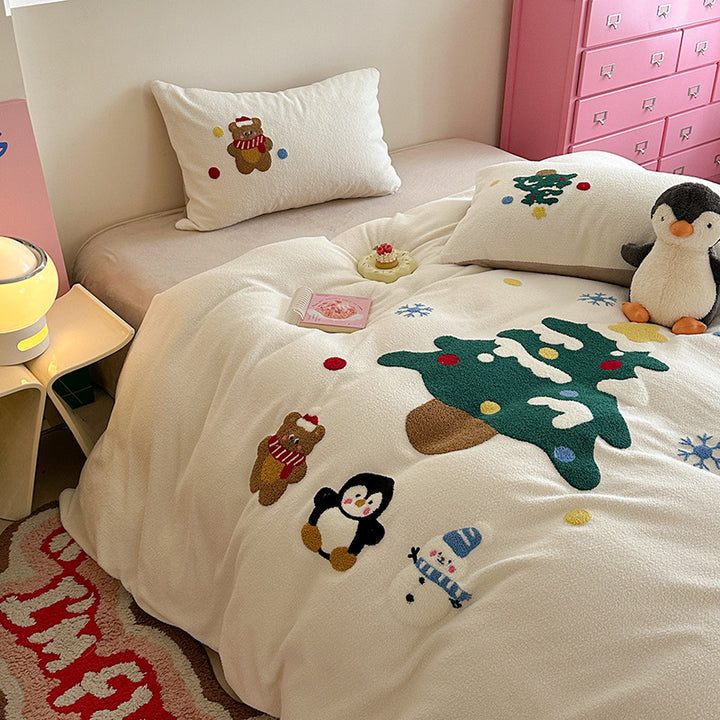 Kuscheliges Microfleece-Bettwäsche-Set für Kinder mit weihnachtlichem Tannenbaum- und Tiermotiv