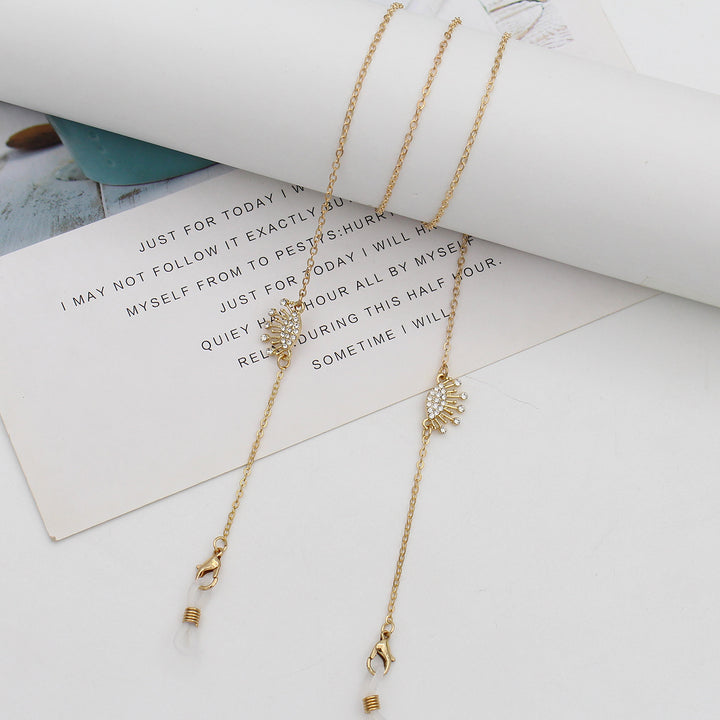 Eleganter Perlenkette Brillenhalter Karnz