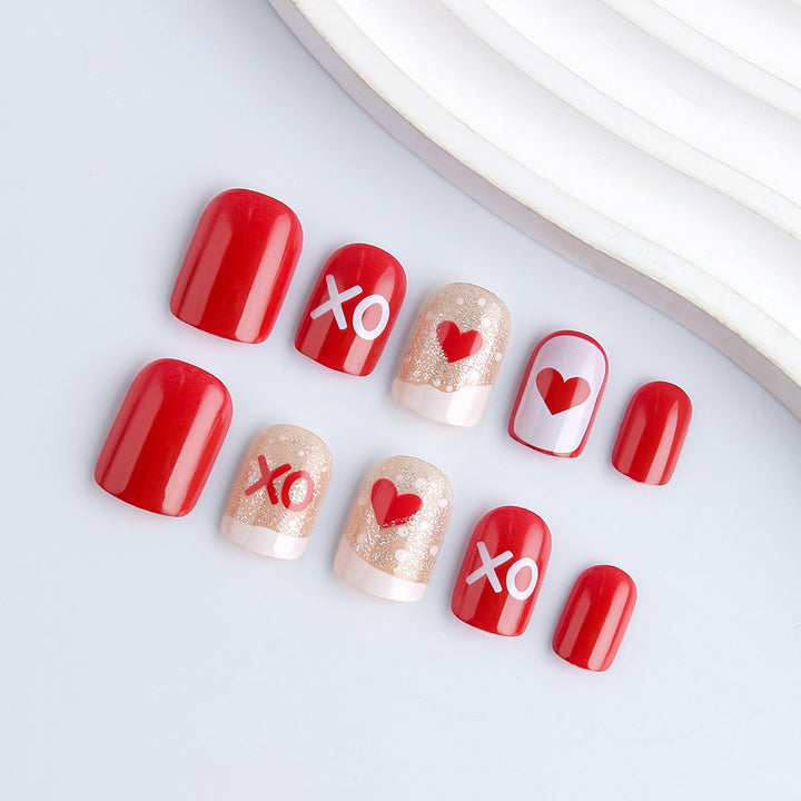 Romantisches Herz-Themen Nagelkunst-Set Karnz