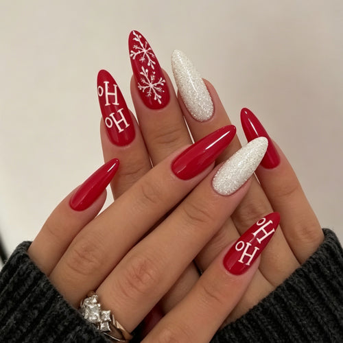 Festives Feiertags-Nagelkunst-Design Karnz