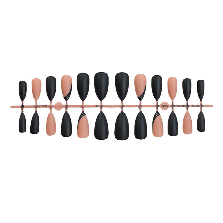 Elegantes Press-On Nagelset mit Matt- und Glanz-Finish Karnz