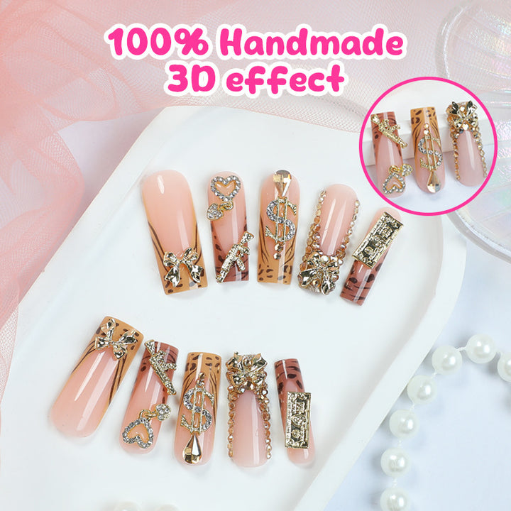 Kunstnagelset mit elegantem Dekor und Glitzer Karnz