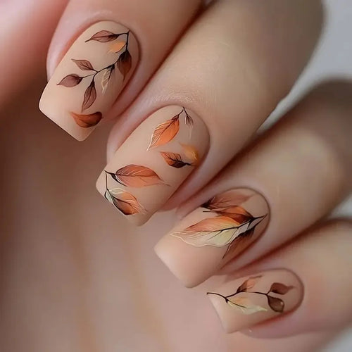 Herbst-inspirierte dekorative Nagelkunst Karnz