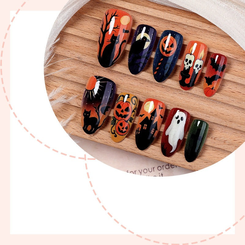 Kunstnagelset mit Halloween-Motiven Karnz