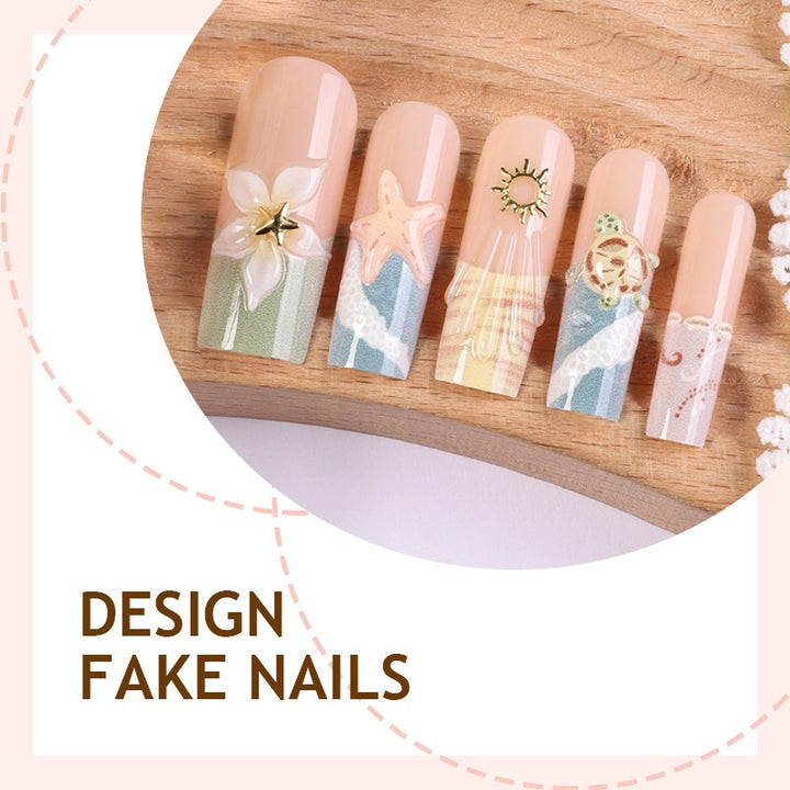 Kunstnagelset mit floralen und maritimen Mustern Karnz