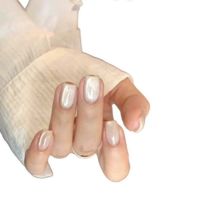 Glänzendes Press-On Nails Set Karnz