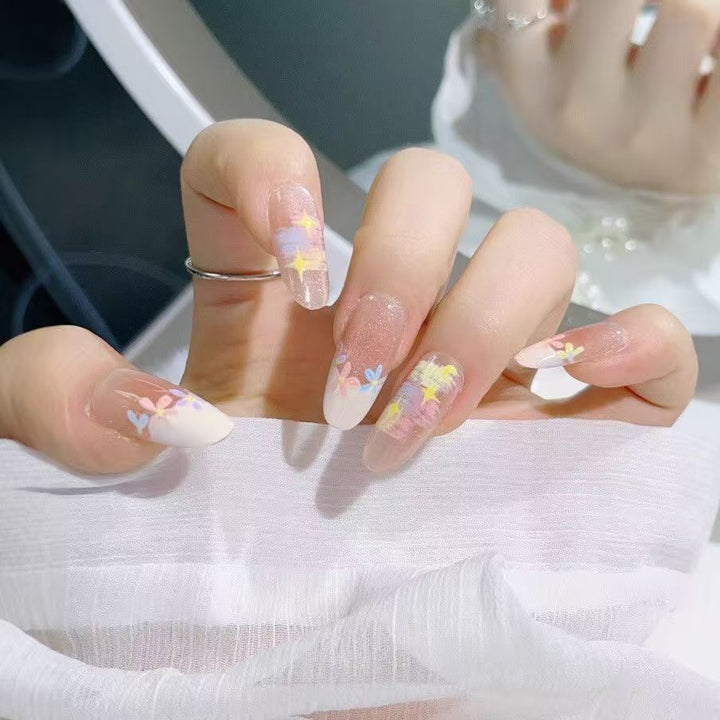 Florale Blüten Künstlerische Press-On-Nagelset Karnz