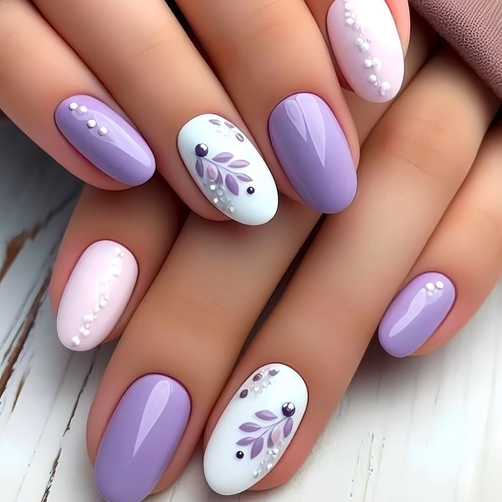 Elegante florale Design Press-On Nägel Karnz