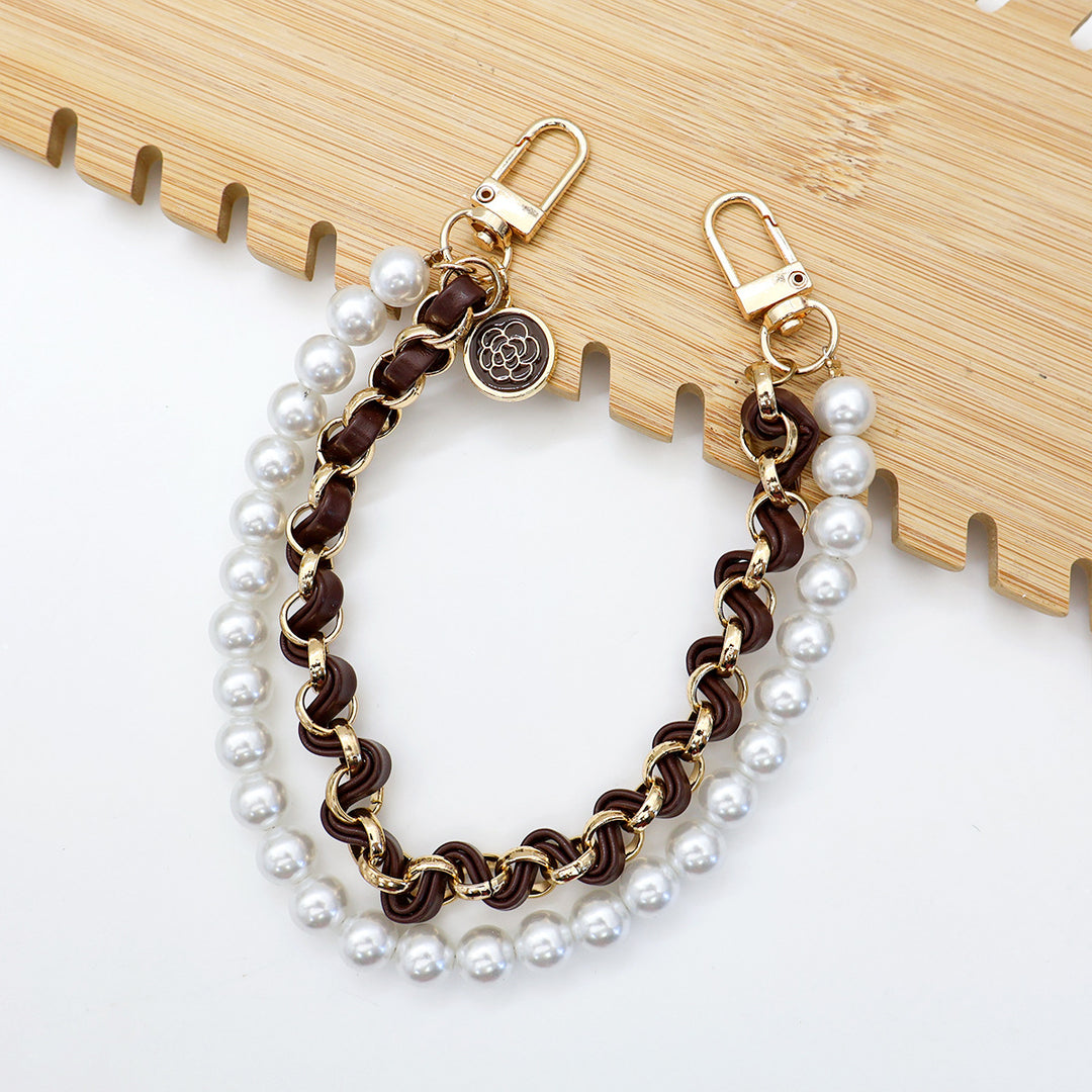 Chic Perlenkette Brillenhalter Karnz