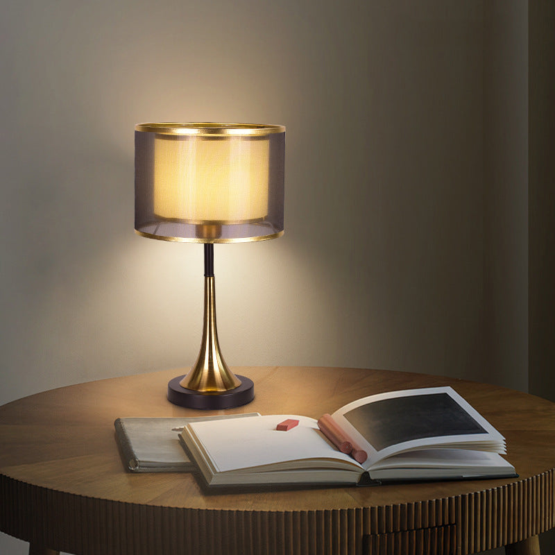 Moderne Tischlampe
