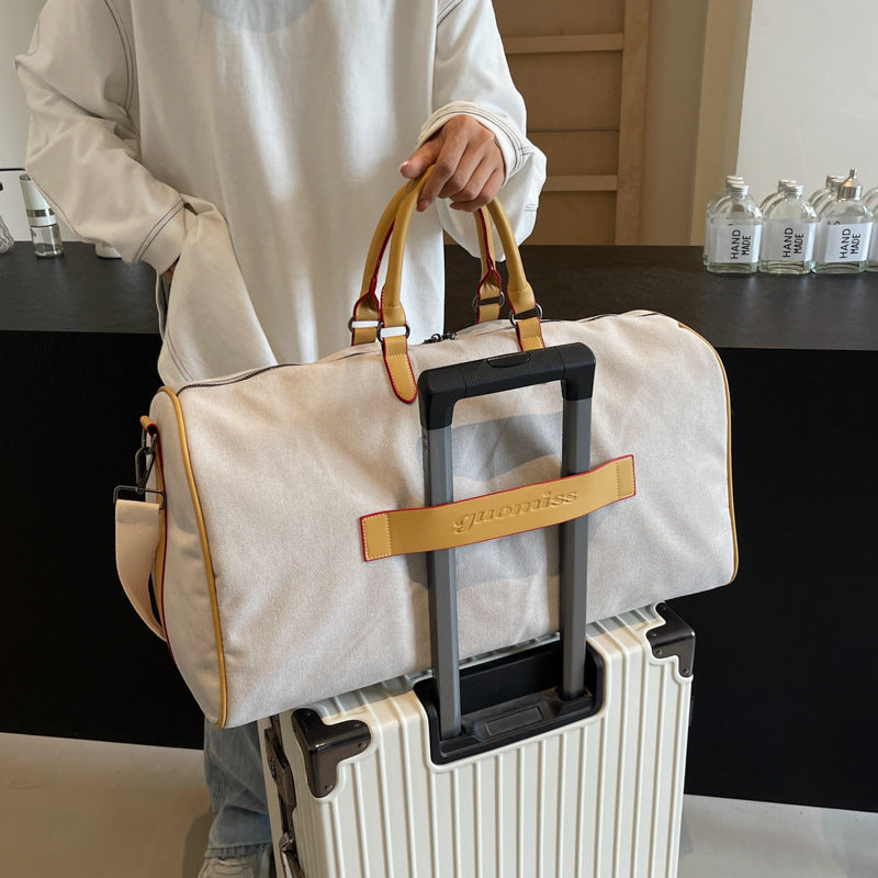 Bestickte Reise-Tasche Karnz