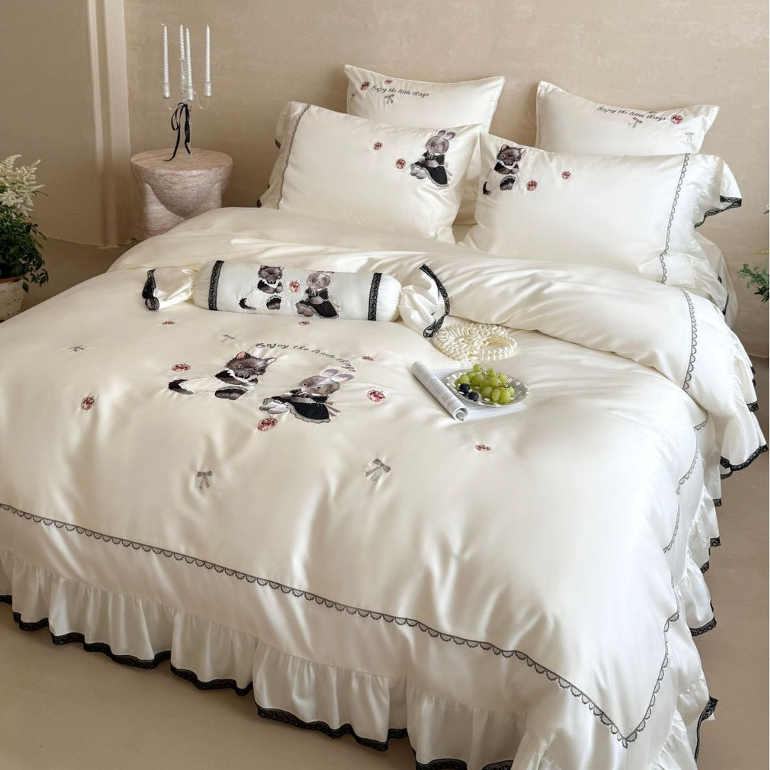 Besticktes Satin-Bettwäscheset mit Volant, Rüschensaum und Tiermotiv