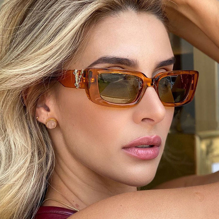 Damen modische Sonnenbrille mit markantem Print Karnz