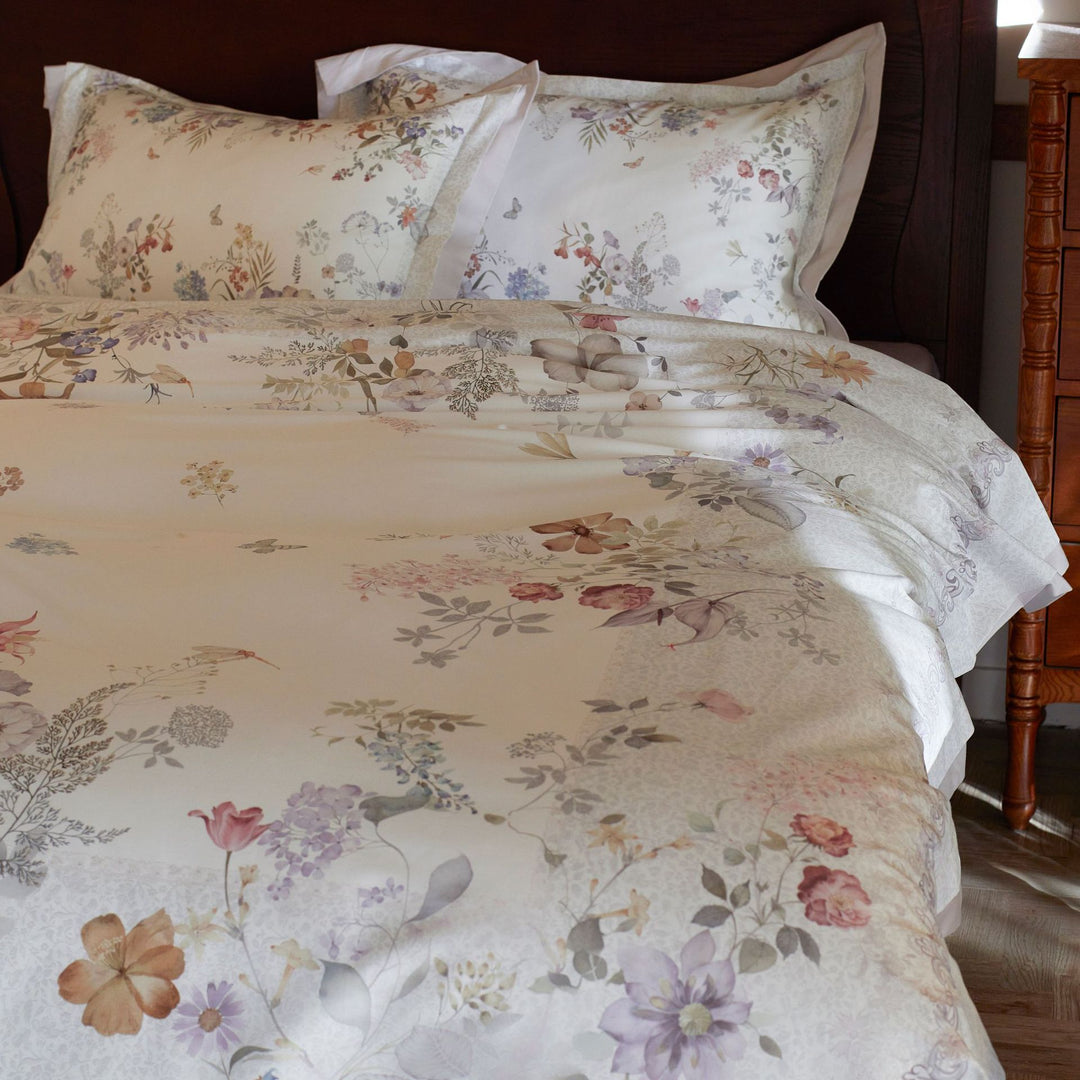 Elegantes Satin-Bettbezug-Set mit Paisley- und Blumen-Dekor sowie verdecktem Reißverschluss