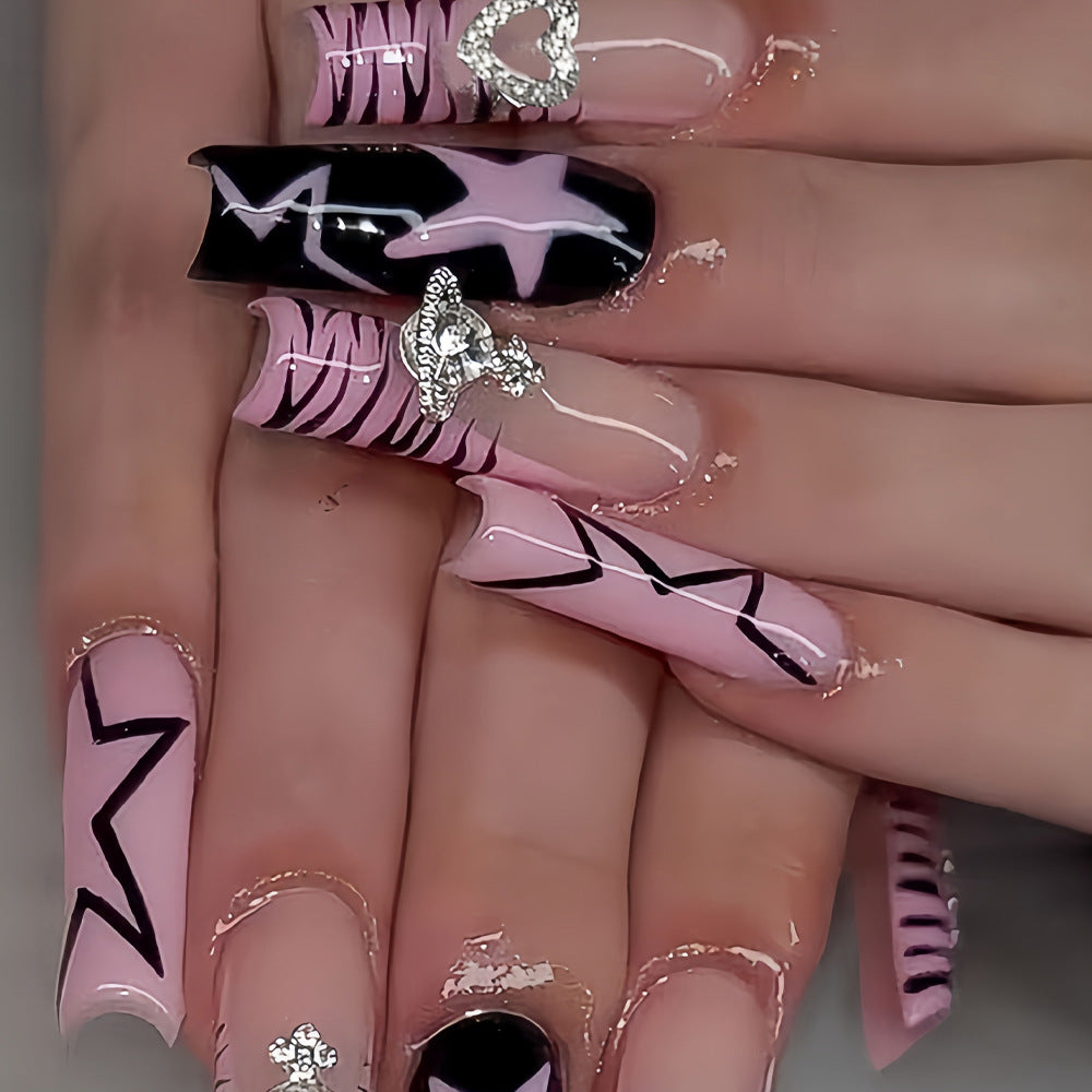 Künstlerisches Stiletto Nagelkunstset Karnz
