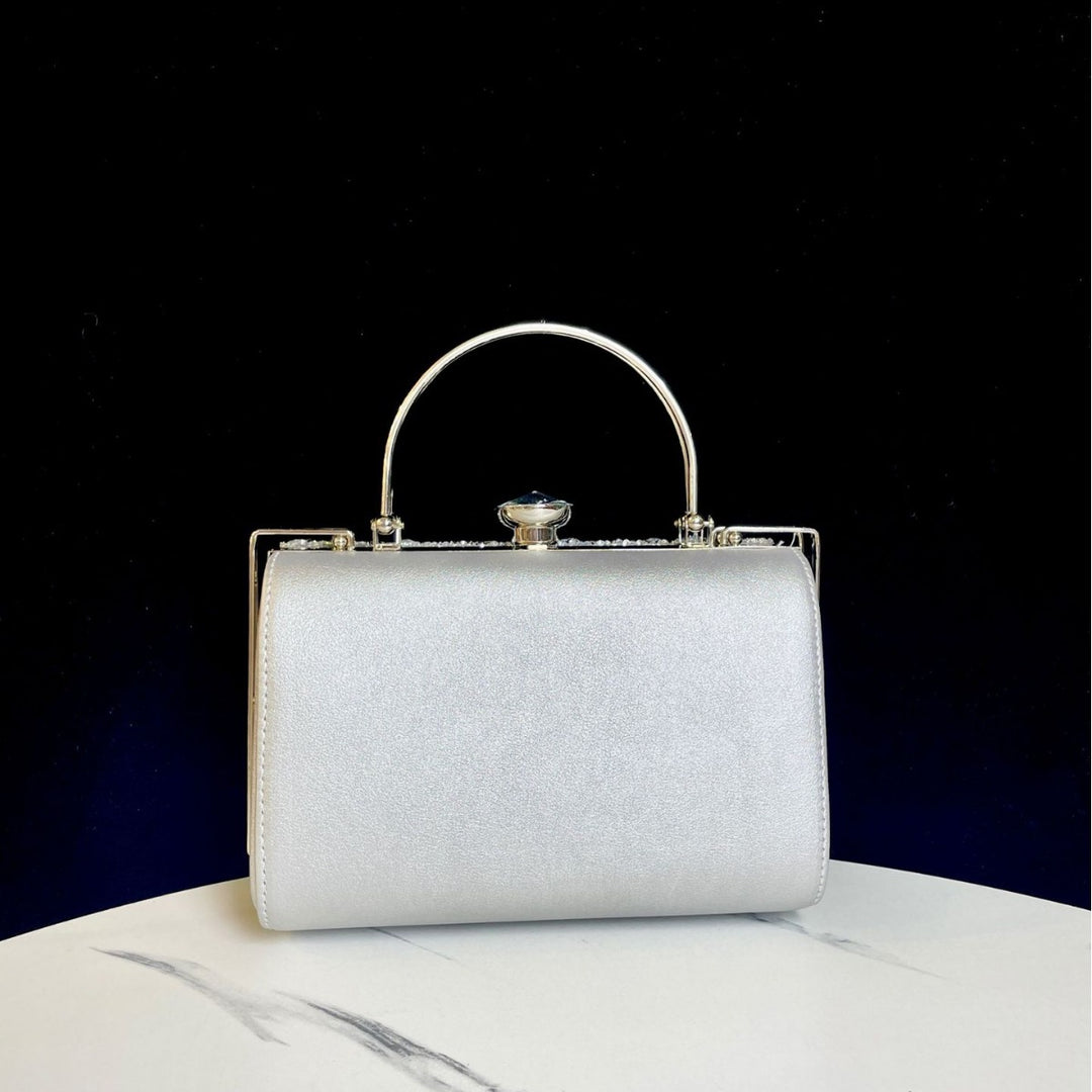 Aufwändiger bestickter Abendhandtasche