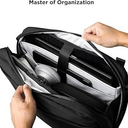 Minimalistischer Technik Rucksack Karnz