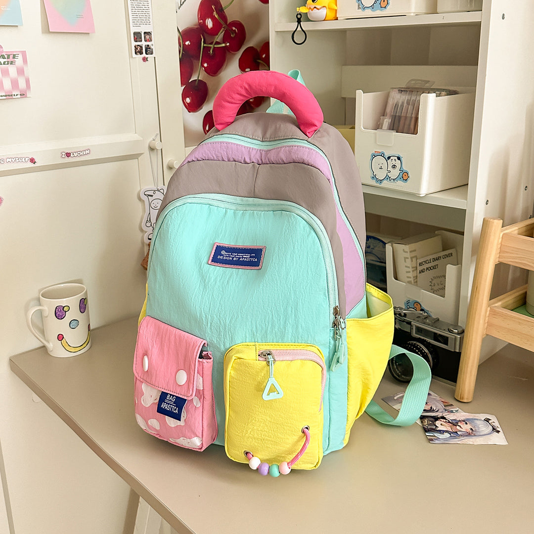 Bunter Mehrfach-Taschen Rucksack Karnz