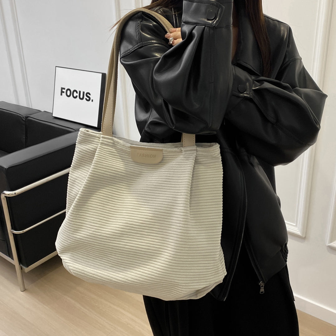 Strukturierter Stoff Tages-Hobo-Handtasche