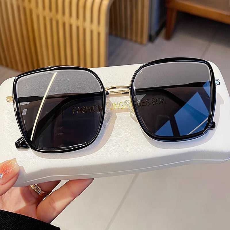 Damen oversized Sonnenbrille mit elegantem Metallrahmen und polarisierten Gläsern Karnz