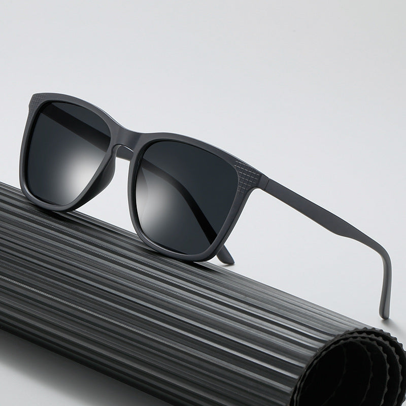 Damen stilvolle Sonnenbrille mit modernem, kantigem Rahmen Karnz