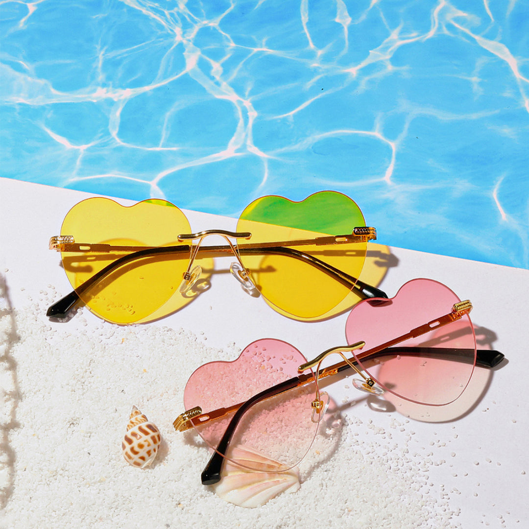 Damen trendige Herz-Sonnenbrille mit verspiegelten Gläsern Karnz