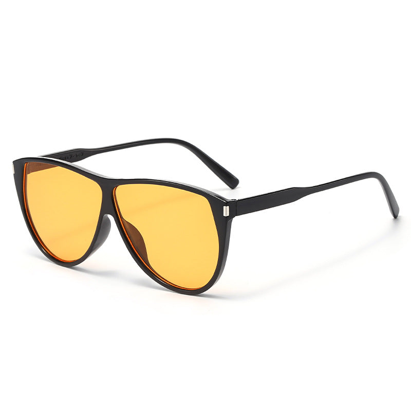 Damen moderne Cat-Eye Sonnenbrille mit schützendem UV-Filter und stilvollem Rahmen Karnz