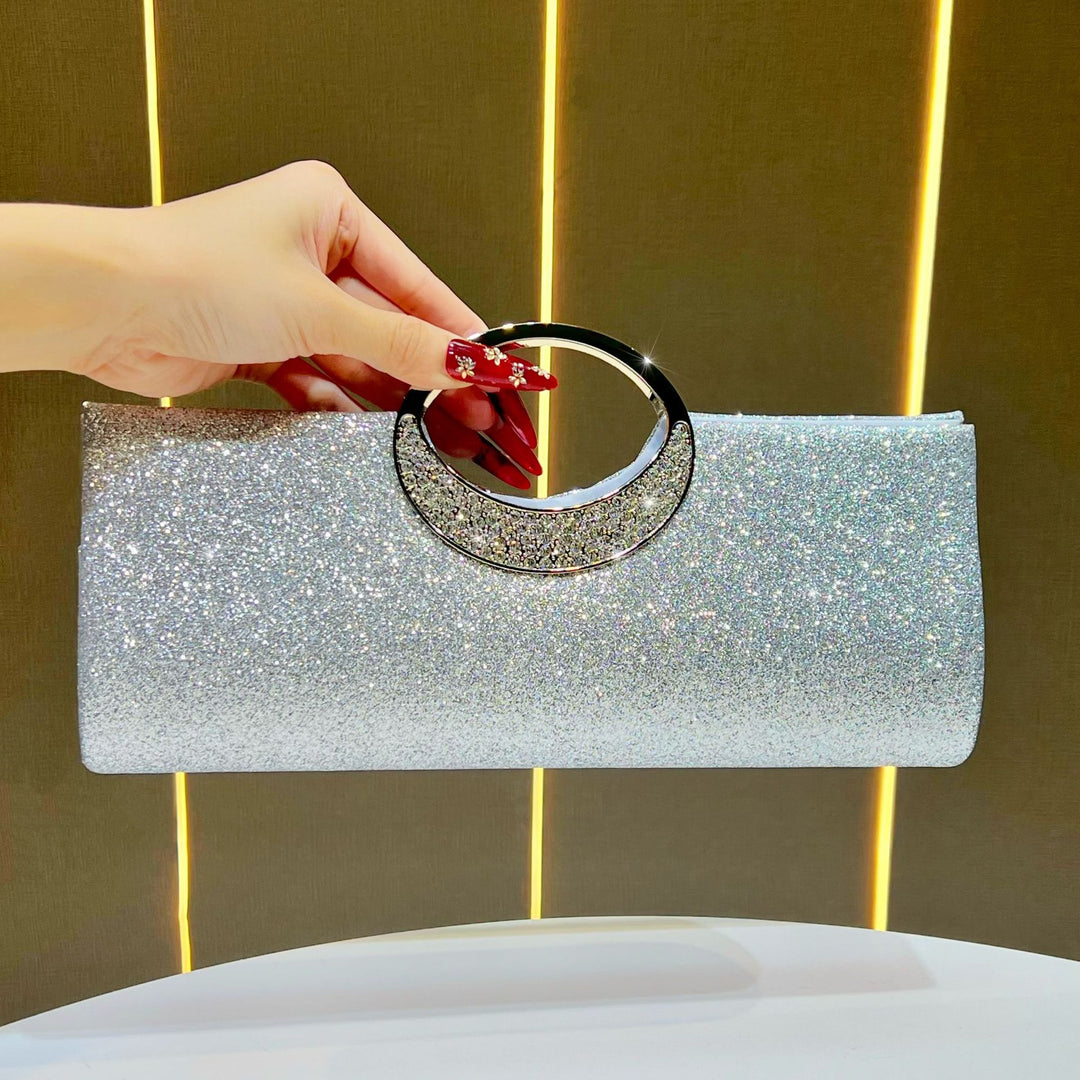 Glamouröse abendliche Clutch mit funkelnden Strasssteinen