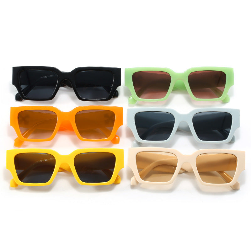 Damen stylische Oversized-Sonnenbrille mit einzigartigem Design Karnz