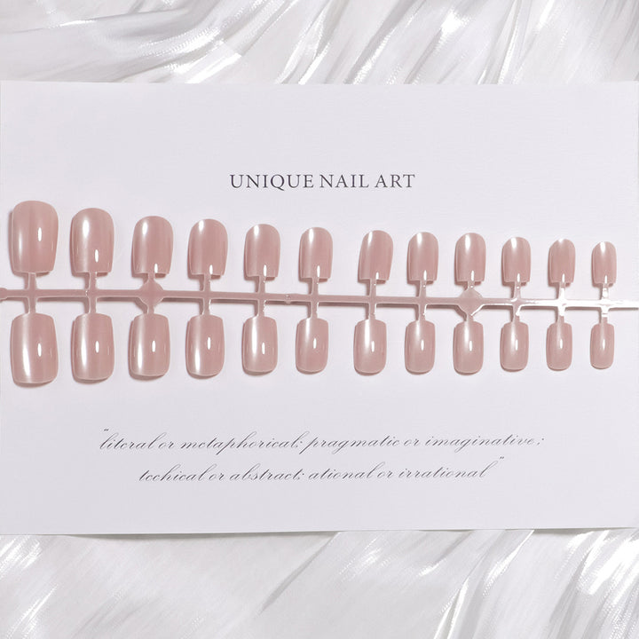 Einzigartiges Press-On Nageldesign Set Karnz