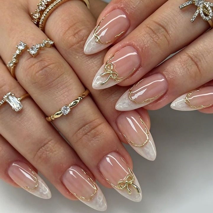 Elegantes dekoratives Stiletto-Nagelkunst-Kit Karnz