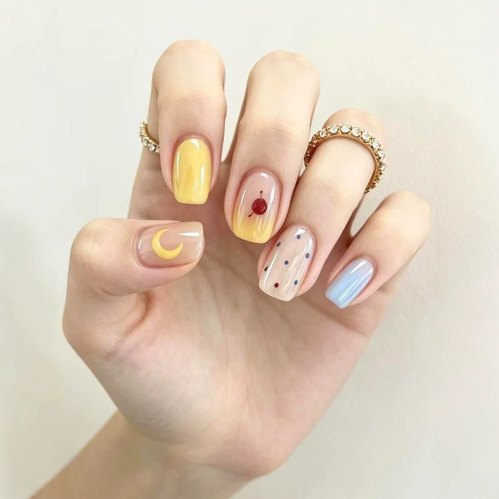 Künstlerische Nagelverlängerungen