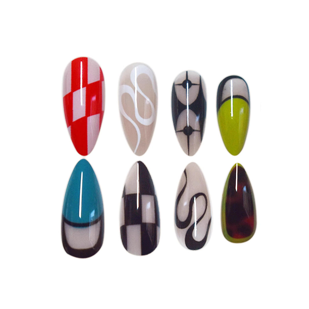 Künstlerische Stiletto Press-On Nagelkunst Karnz