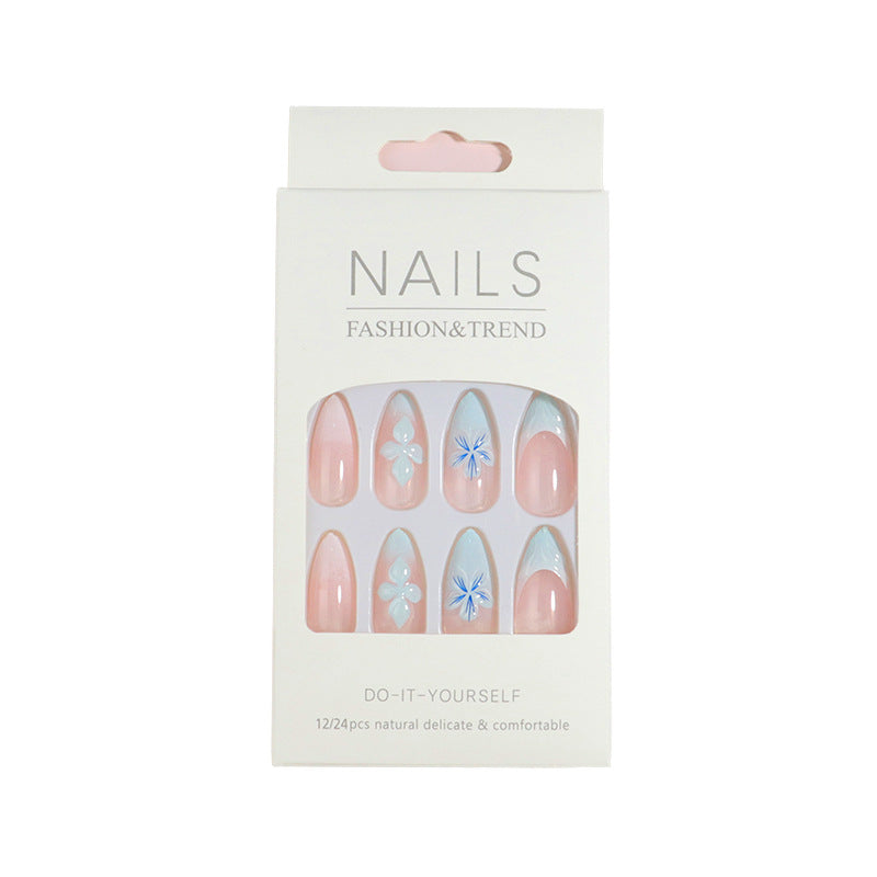 Premium Press-On Nail Set mit dekorativen Akzenten Karnz