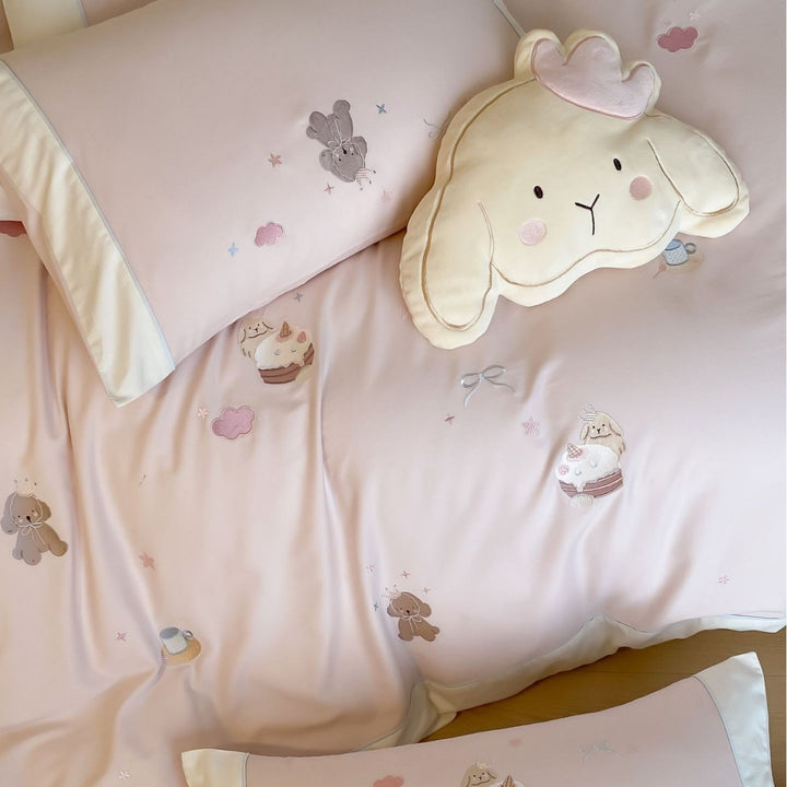 Kinder-Bettwäsche-Garnitur aus Baumwollsatin mit niedlichen Tierprints, Satinkante und extraweichem Finish