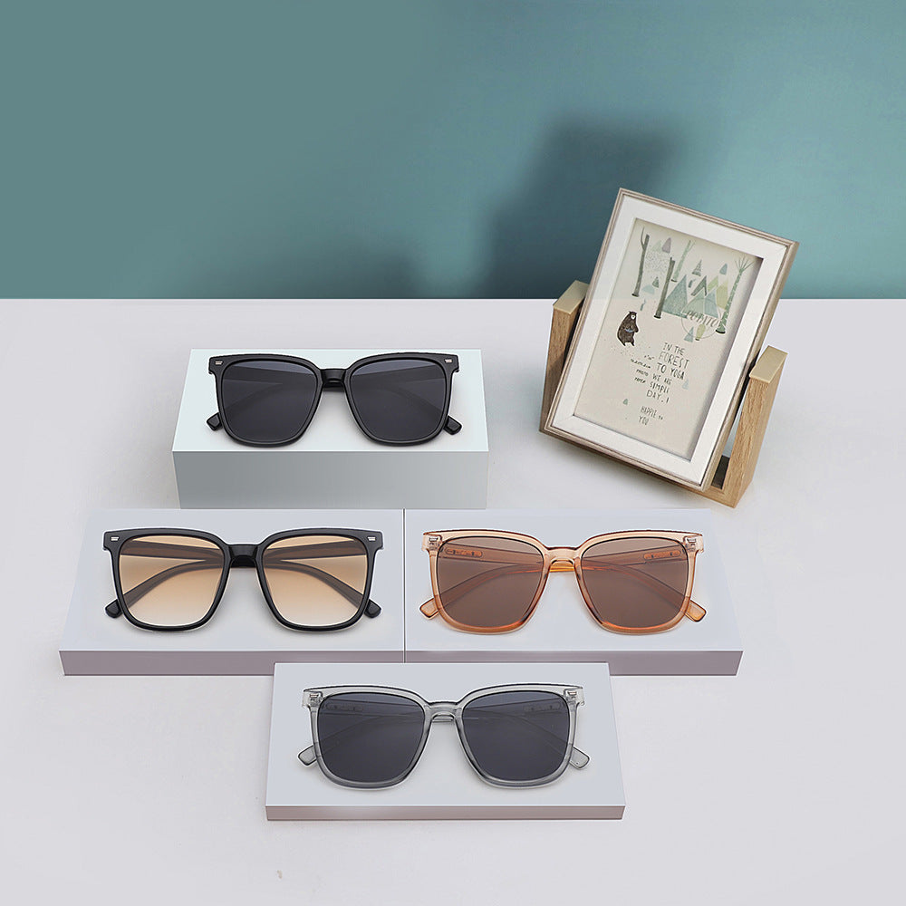 Damen Designer-Sonnenbrille im lässigen stilvollen Rahmen Karnz