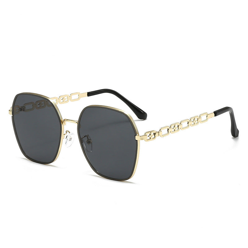 Übergroße Statement-Sonnenbrille