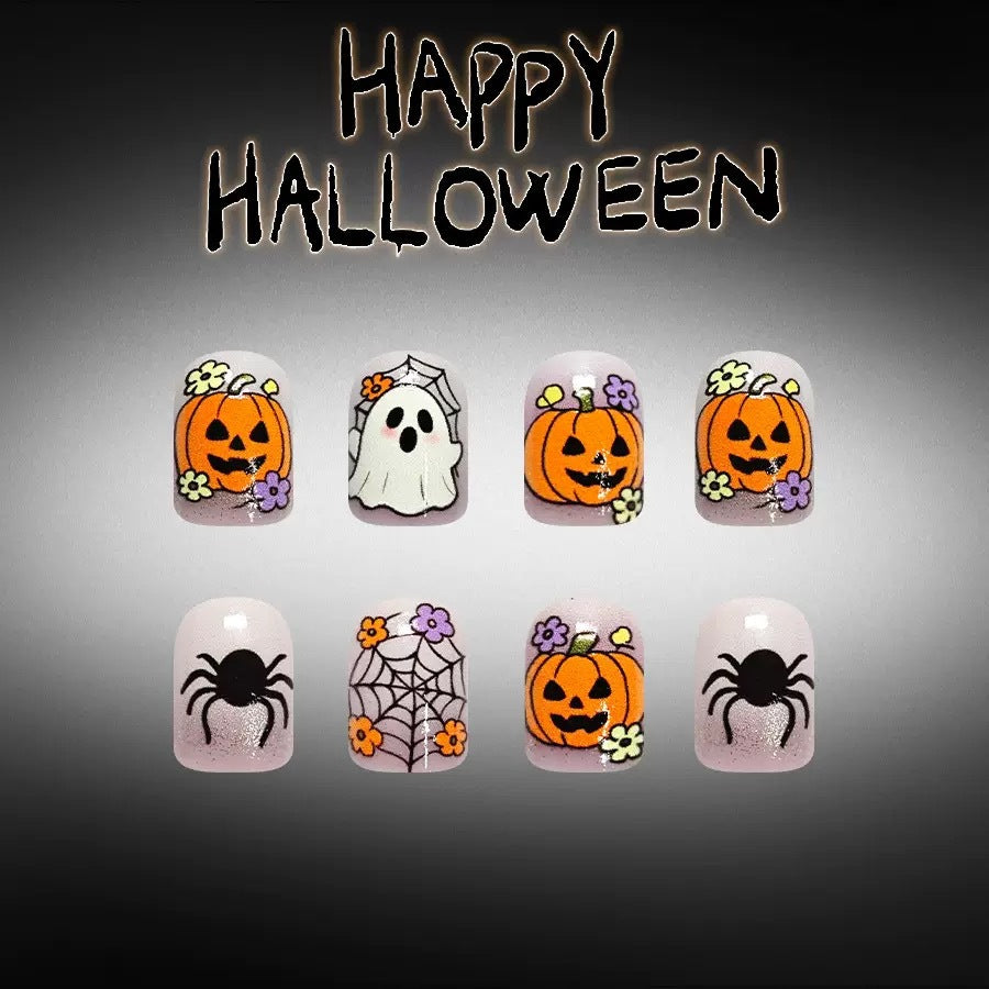 Kunstnagelset mit festlichen Halloween-Motiven Karnz
